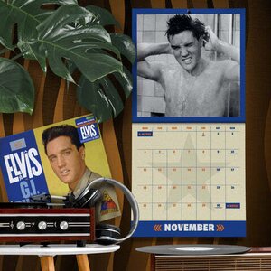 ELVIS 2024 COLLECTORS EDITION RECORD SLEEVE CALENDAR